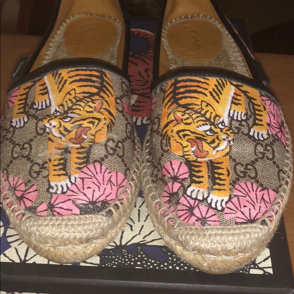 gucci tiger espadrilles